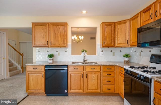 114 WESSEX CT, Reading, PA 19606