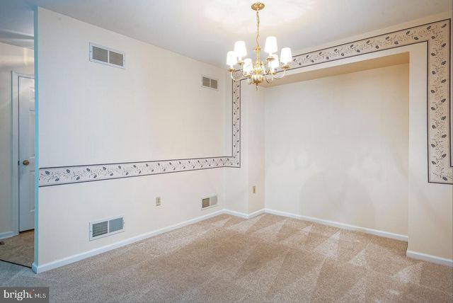 114 WESSEX CT, Reading, PA 19606