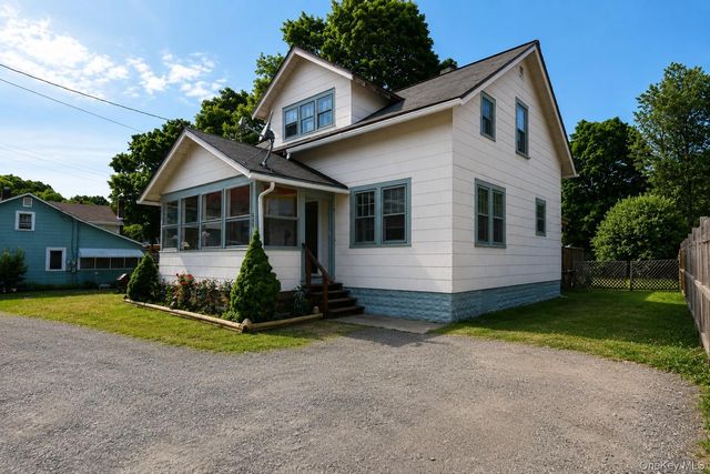 630 Route 212, Saugerties, NY 12477