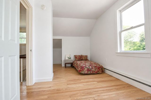 630 Route 212, Saugerties, NY 12477