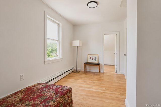 630 Route 212, Saugerties, NY 12477