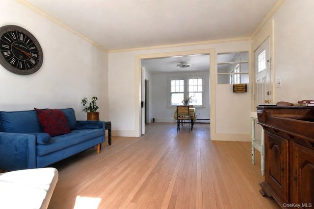 630 Route 212, Saugerties, NY 12477