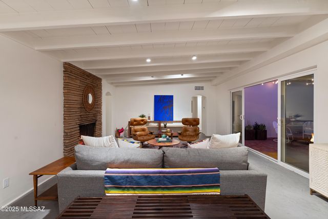 2215 E Juanita Street, Tucson, AZ 85719