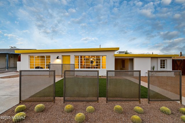 2215 E Juanita Street, Tucson, AZ 85719