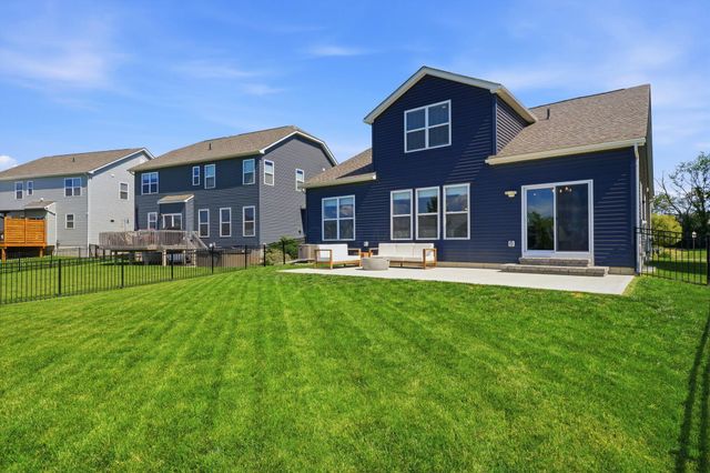 414 Colonial Club Road, Commercial Point, OH 43116