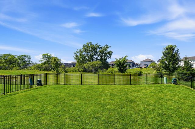 414 Colonial Club Road, Commercial Point, OH 43116