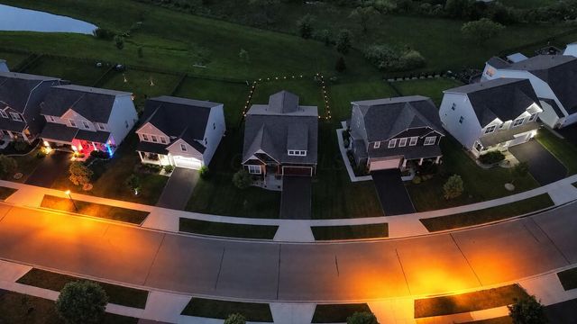 414 Colonial Club Road, Commercial Point, OH 43116