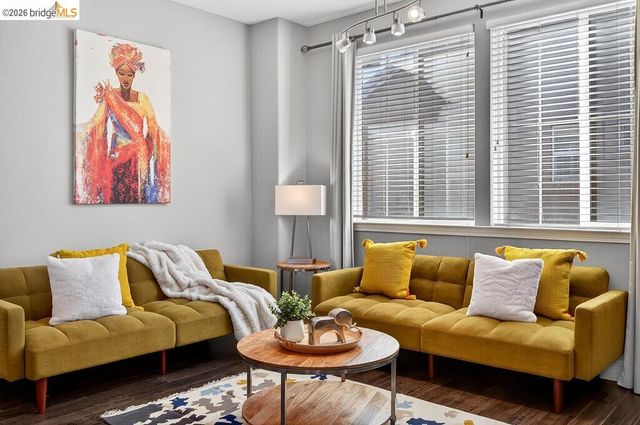 390 Caravaggio CIR, Sacramento, CA 95835