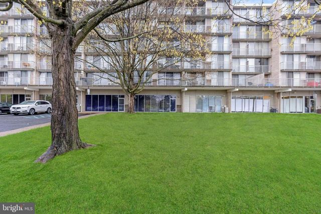 20 PLAYA DEL SOL, Cherry Hill, NJ 08002