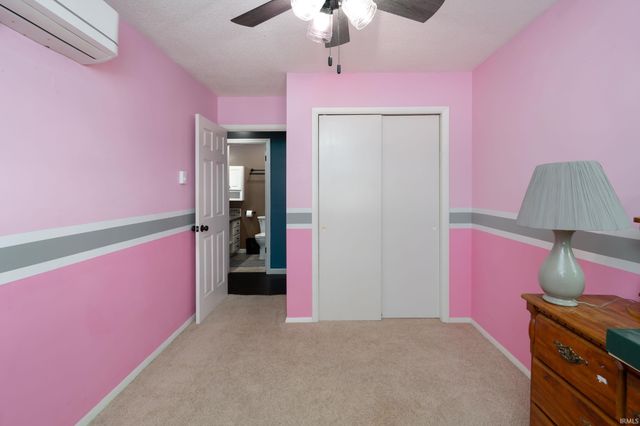 9611 Lima Road, Fort Wayne, IN 46818