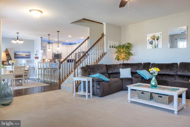 201 JEFFERSON CIR, Bellefonte, PA 16823