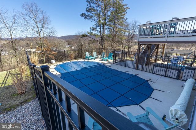 201 JEFFERSON CIR, Bellefonte, PA 16823