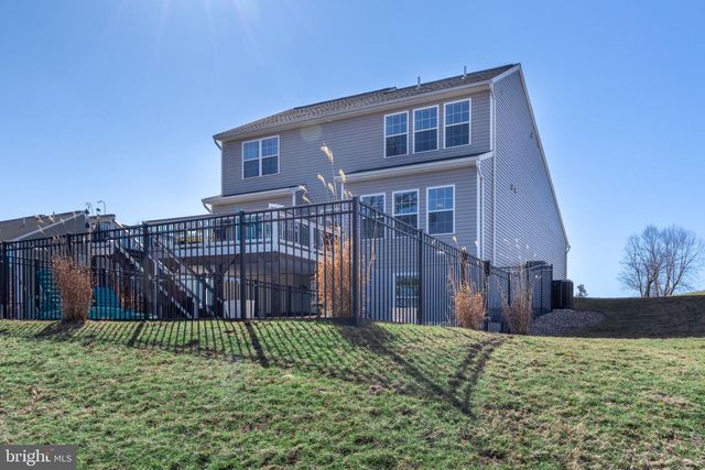 201 JEFFERSON CIR, Bellefonte, PA 16823