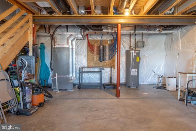 201 JEFFERSON CIR, Bellefonte, PA 16823