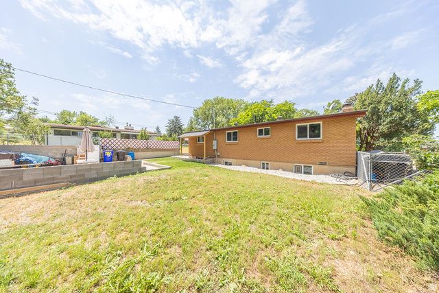 2273 S 200 E, Bountiful, UT 84010