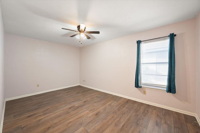 700 W 3rd Avenue, Corsicana, TX 75110