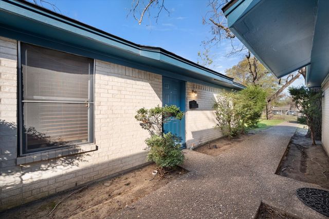 700 W 3rd Avenue, Corsicana, TX 75110