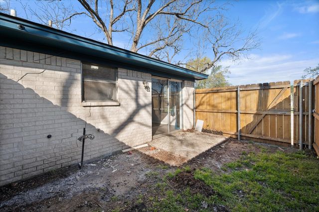 700 W 3rd Avenue, Corsicana, TX 75110