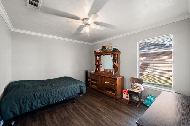 700 W 3rd Avenue, Corsicana, TX 75110