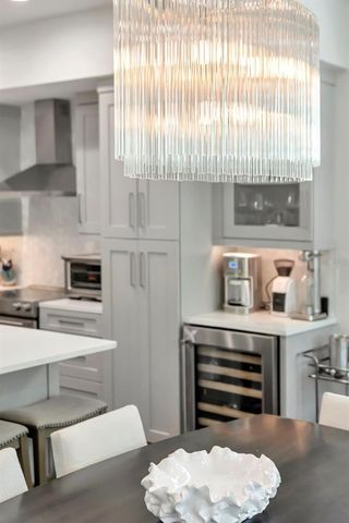 536 4TH AVENUE S 2, St Petersburg, FL 33701