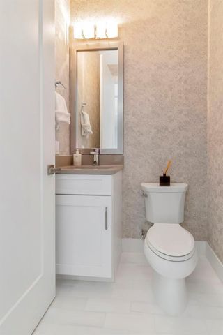 536 4TH AVENUE S 2, St Petersburg, FL 33701