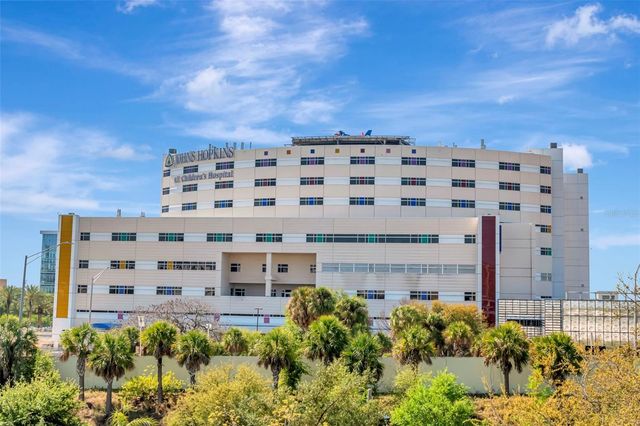 536 4TH AVENUE S 2, St Petersburg, FL 33701