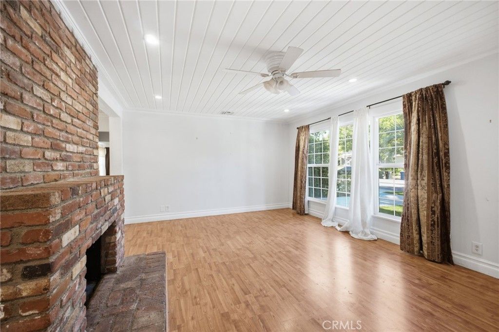 611 S Griffith Park, Burbank, CA 91506 — photo 3
