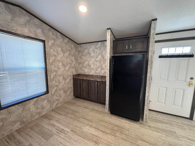 44 Pineland Park Road, Milton, NH 03851