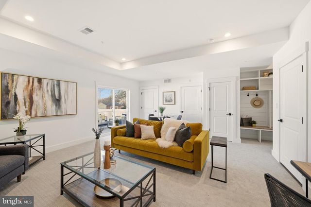 204 3RD AVE, Newtown Square, PA 19073