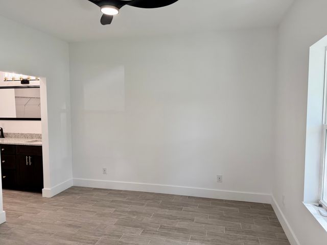 874 W Orange Avenue, Defuniak Springs, FL 32435