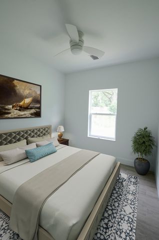 874 W Orange Avenue, Defuniak Springs, FL 32435