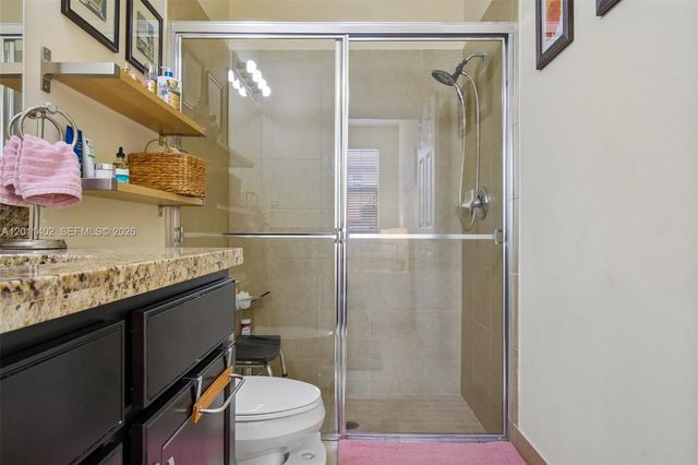 1049 SW 147th Ave 5607, Pembroke Pines, FL 33027