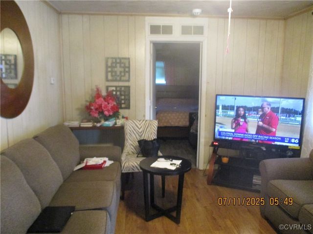 2004 Hobson Ln, Richmond, VA 23223