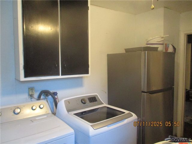 2004 Hobson Ln, Richmond, VA 23223