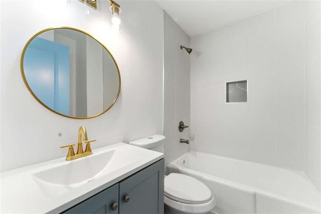 2103 ARLINGTON Circle, Atlanta, GA 30318