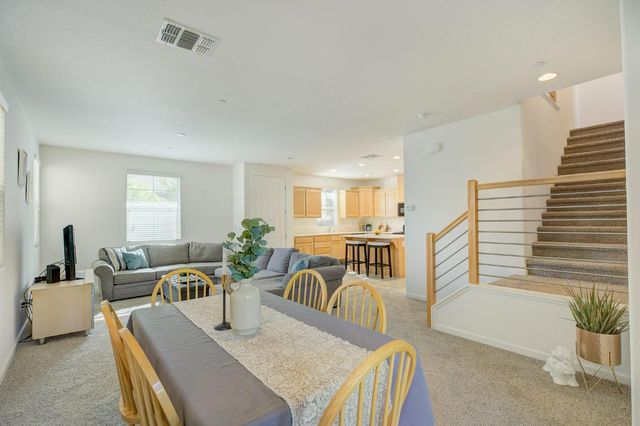 7835 Zaragoza Walk, Sacramento, CA 95823