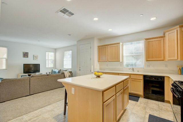 7835 Zaragoza Walk, Sacramento, CA 95823