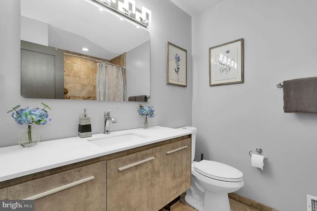 18 CATOCTIN CT, Silver Spring, MD 20906