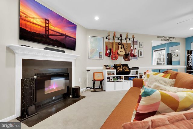 18 CATOCTIN CT, Silver Spring, MD 20906