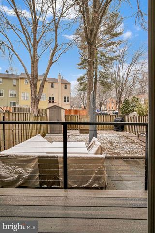 18 CATOCTIN CT, Silver Spring, MD 20906