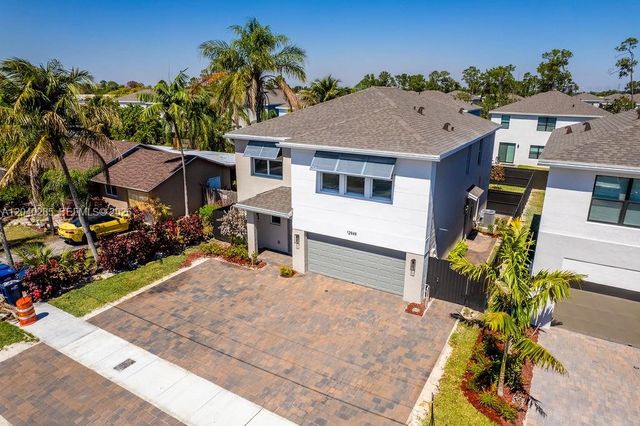 12949 SW 267 ST, Homestead, FL 33032