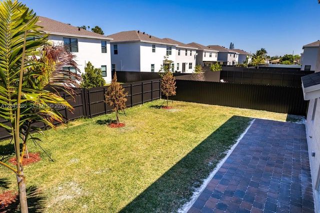 12949 SW 267 ST, Homestead, FL 33032