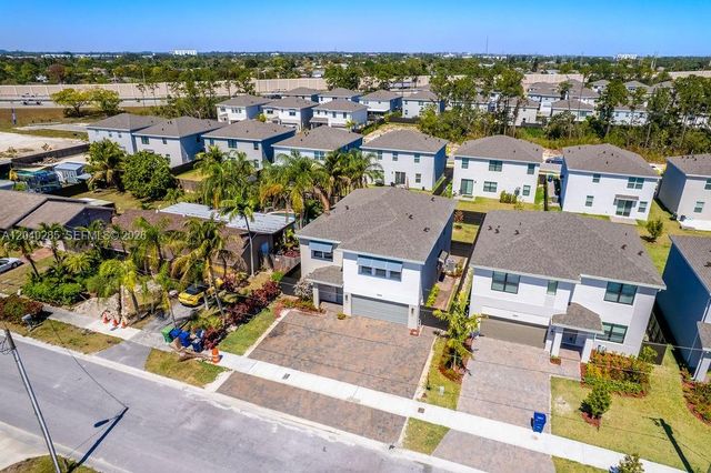 12949 SW 267 ST, Homestead, FL 33032