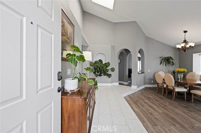 25454 Alpine Court, Murrieta, CA 92563