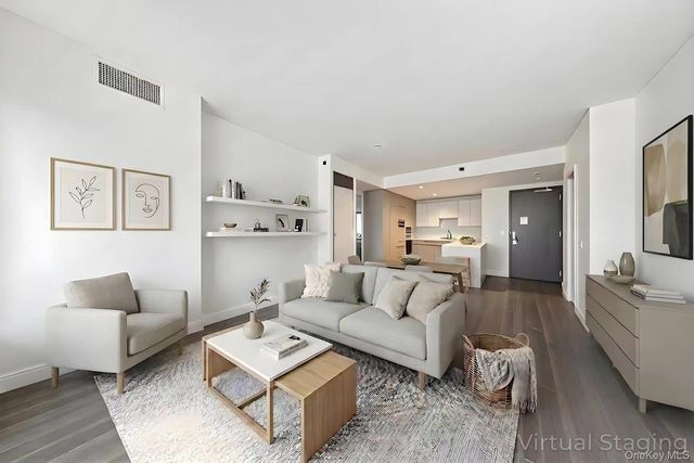 13336 37th Avenue 12G, Flushing, NY 11354