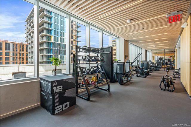 13336 37th Avenue 12G, Flushing, NY 11354