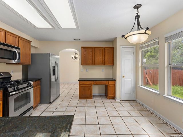 7307 Belmont Pl, San Antonio, TX 78240