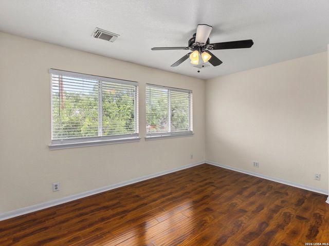7307 Belmont Pl, San Antonio, TX 78240