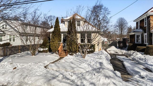 169 Sterling, Amityville, NY 11701