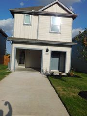 6223 Silver Maple Way, Princeton, TX 75407